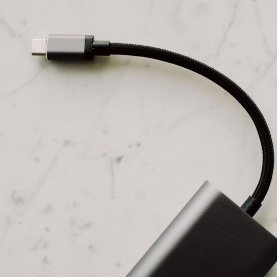 Câble USB-C tressé 2 m - Esengo